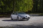 Toyota Corolla Hybrid Sedan 2019 года (UK)
